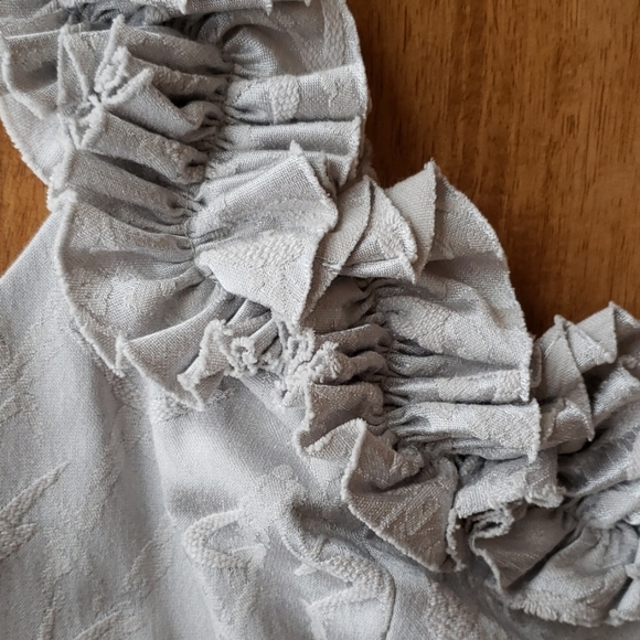 Beautiful Maggy London dress Size 2 - Picture 4 of 7